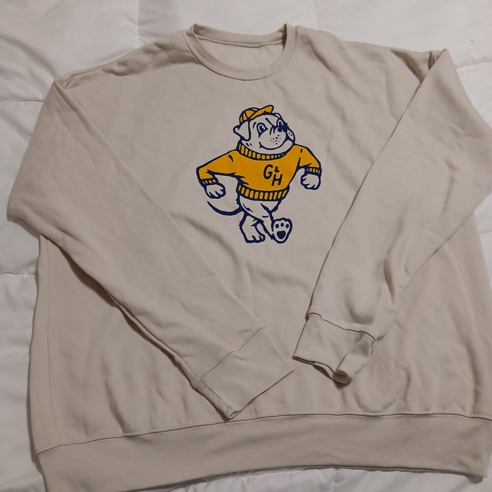 Grounds & Hounds Retro look Varsity Bulldog Sweatshirt
